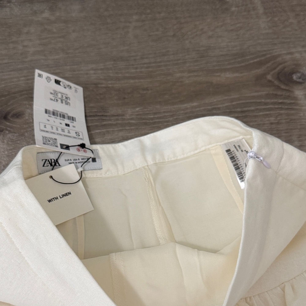 White Ruffled Mini Skirt - Picture 5 of 5